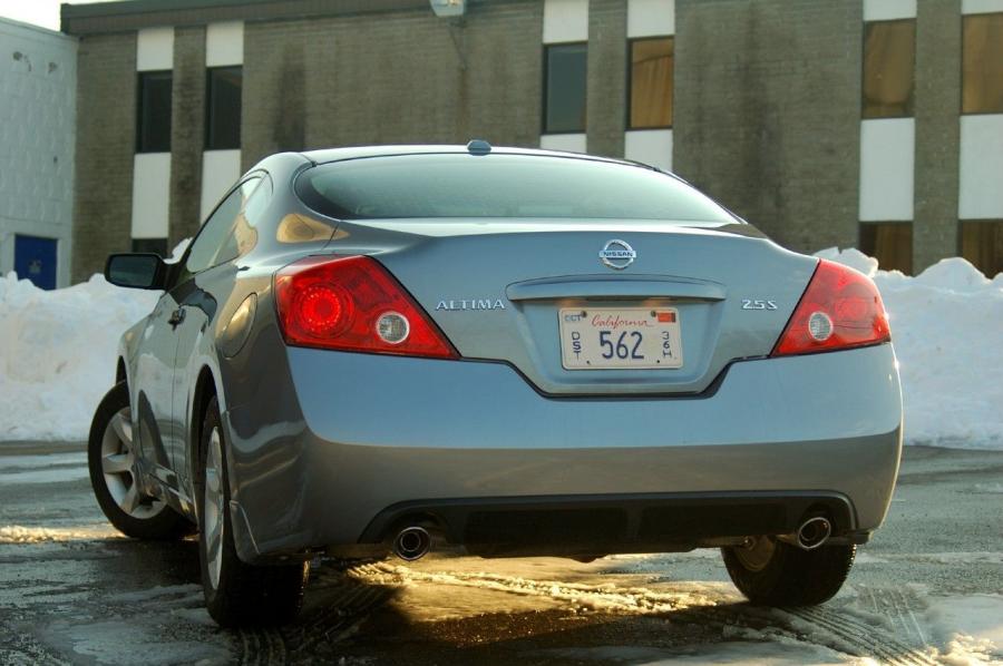  Nissan Altima Coupe 2.5S 2008 года  (фото 50 из 50)